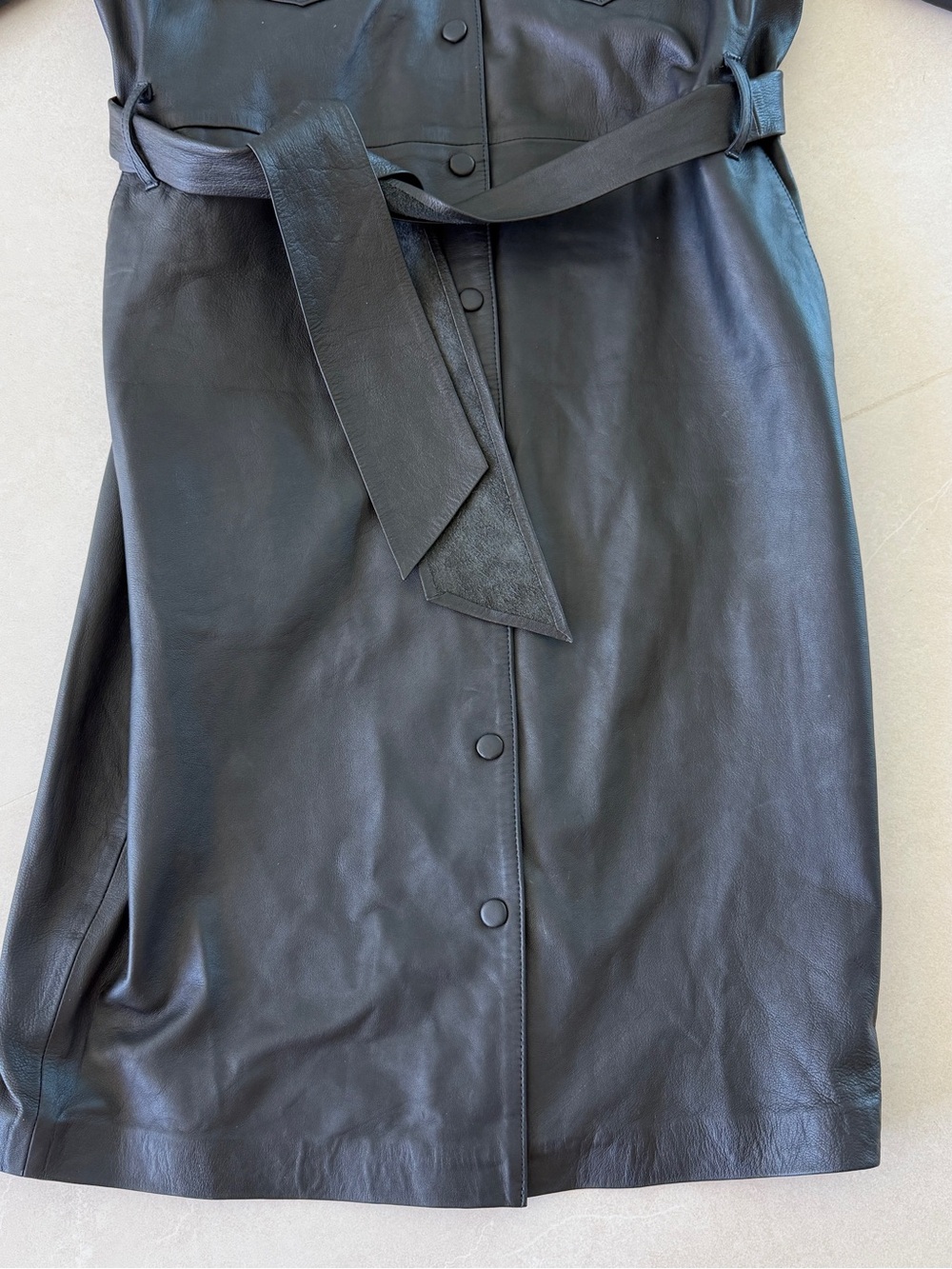 REMAIN by Birgir Black Short-Sleeve Leather Shirt Dress with Belt us 4 - Picture 2 of 6